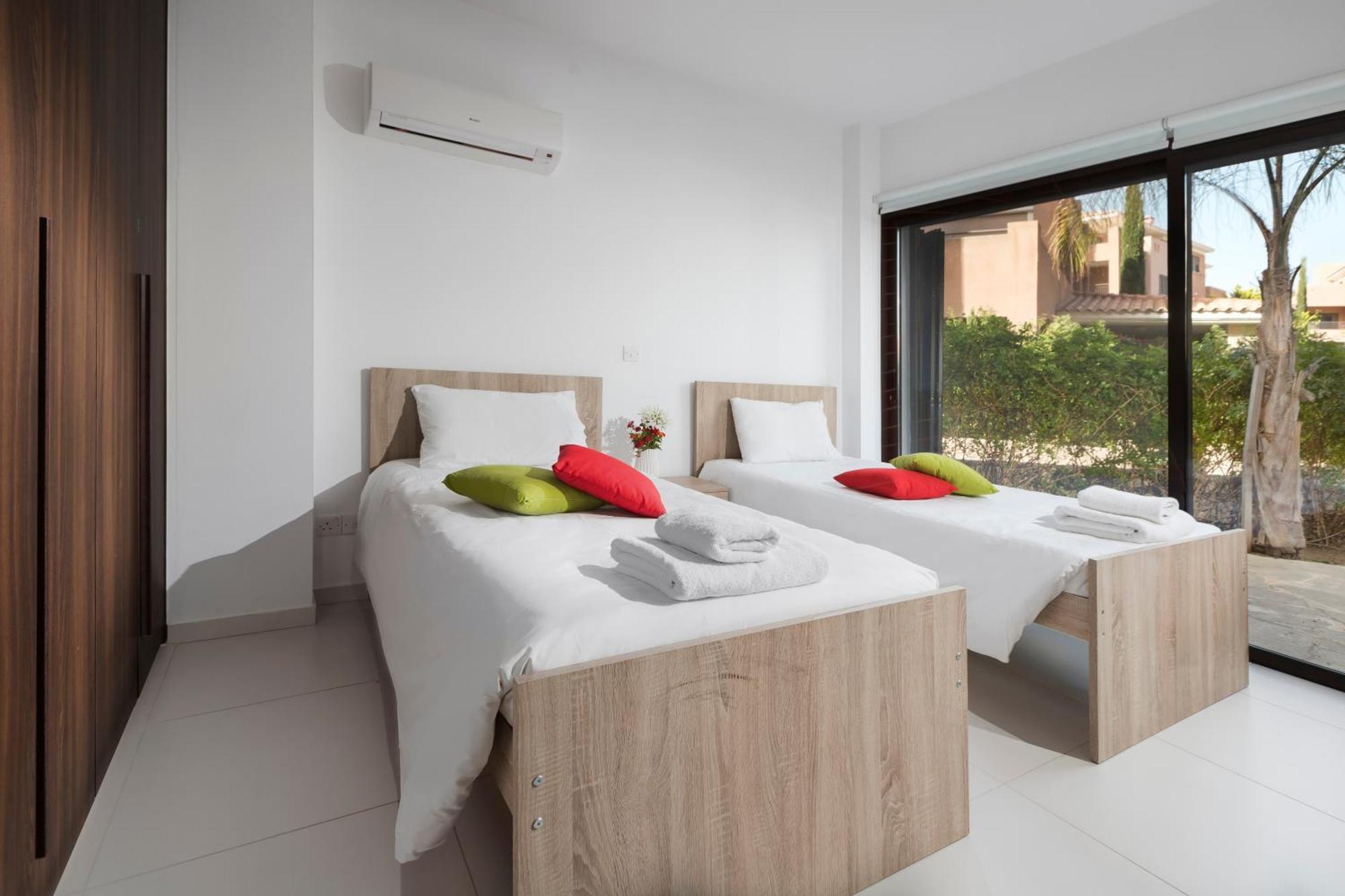 Resitour - Aphrodite Gardens Paphos Exterior photo